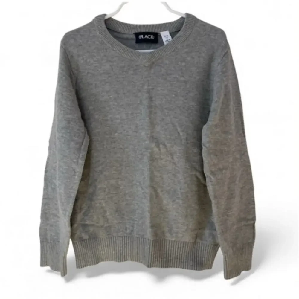 The Children's Place Gray V-Neck Sweater Boys Size 5/6 Lightweight Cotton